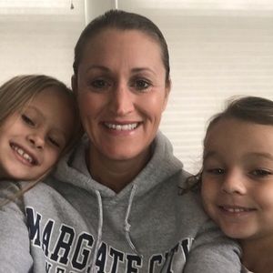 Meet your Posher, Chrissy